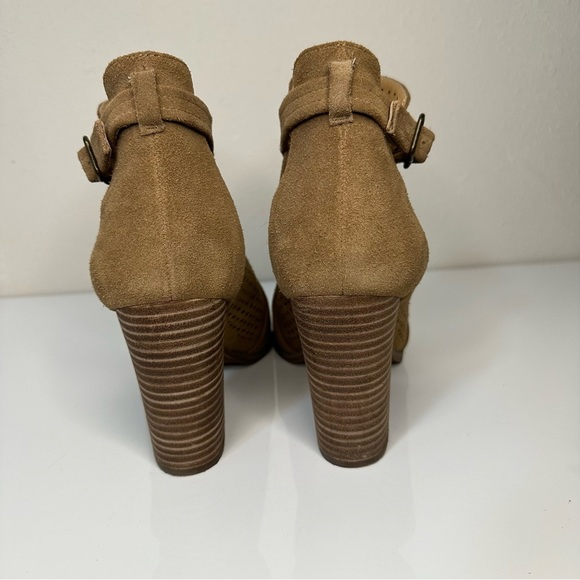 Lucky Brand booties - Picture 4 of 11